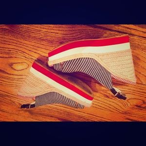 Lulu Townsend patriotic wedges. Size 9